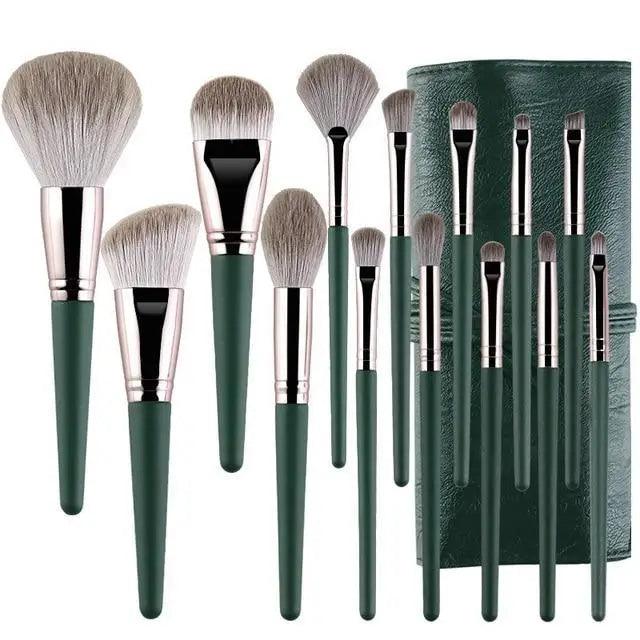 Additional view of the 14-Piece Makeup Brush Set