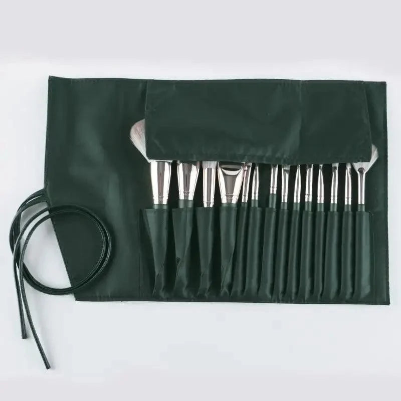 Additional view of the 14-Piece Makeup Brush Set